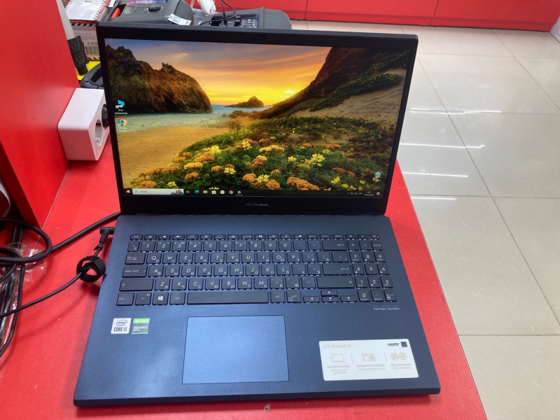 Ноутбук ASUS Vivobook 15