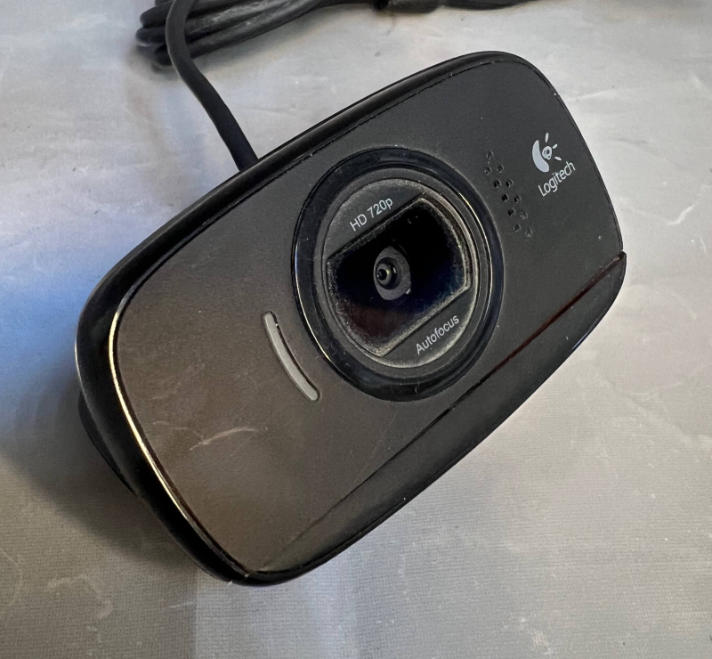 Веб камера Logitech с 525